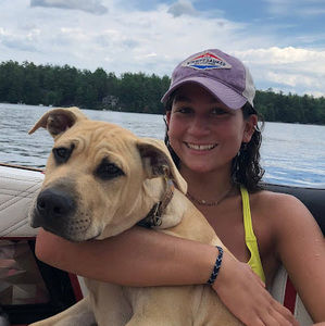 Meet your Posher, Leila